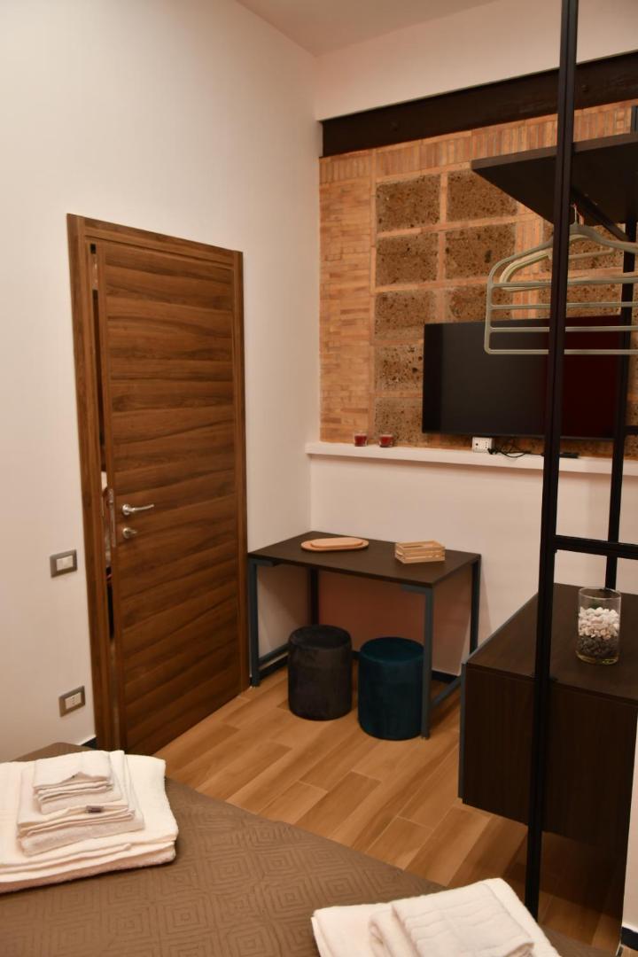 Antico Palazzo Bed & Breakfast Salerno Exterior foto