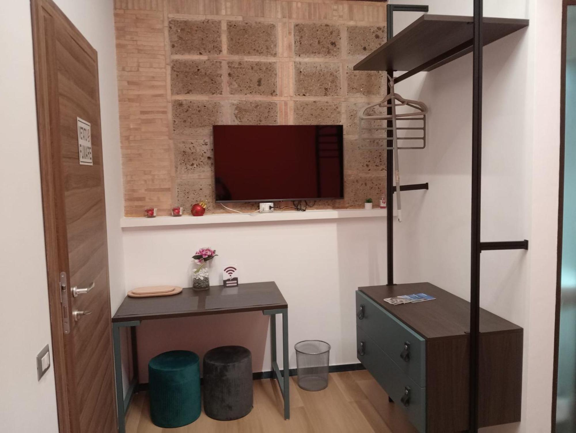 Antico Palazzo Bed & Breakfast Salerno Exterior foto